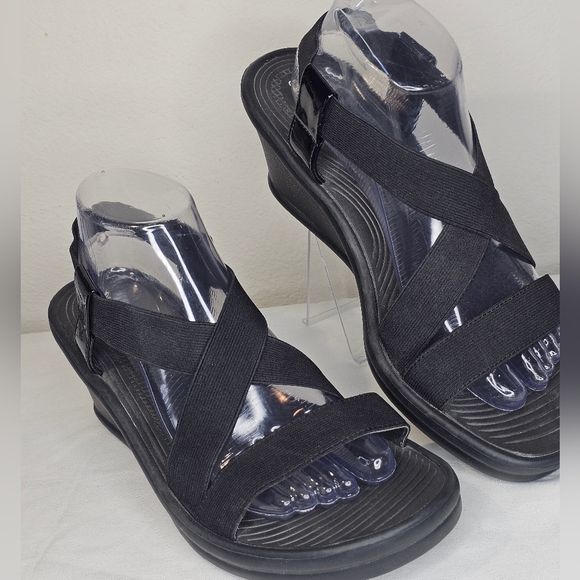 Skechers Black Wedge Sandals, Size 10 - Picture 3 of 5